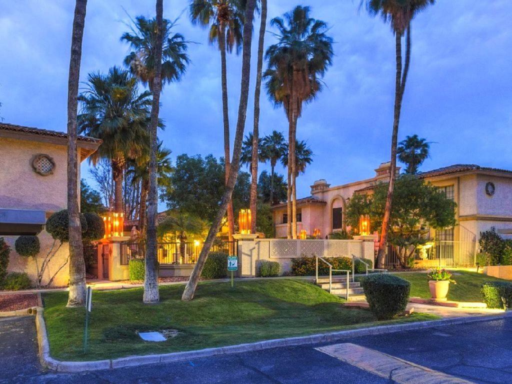 Mountain View Resort: Private Oasis with Year-Round Heated Pools Phoenix Exterior photo